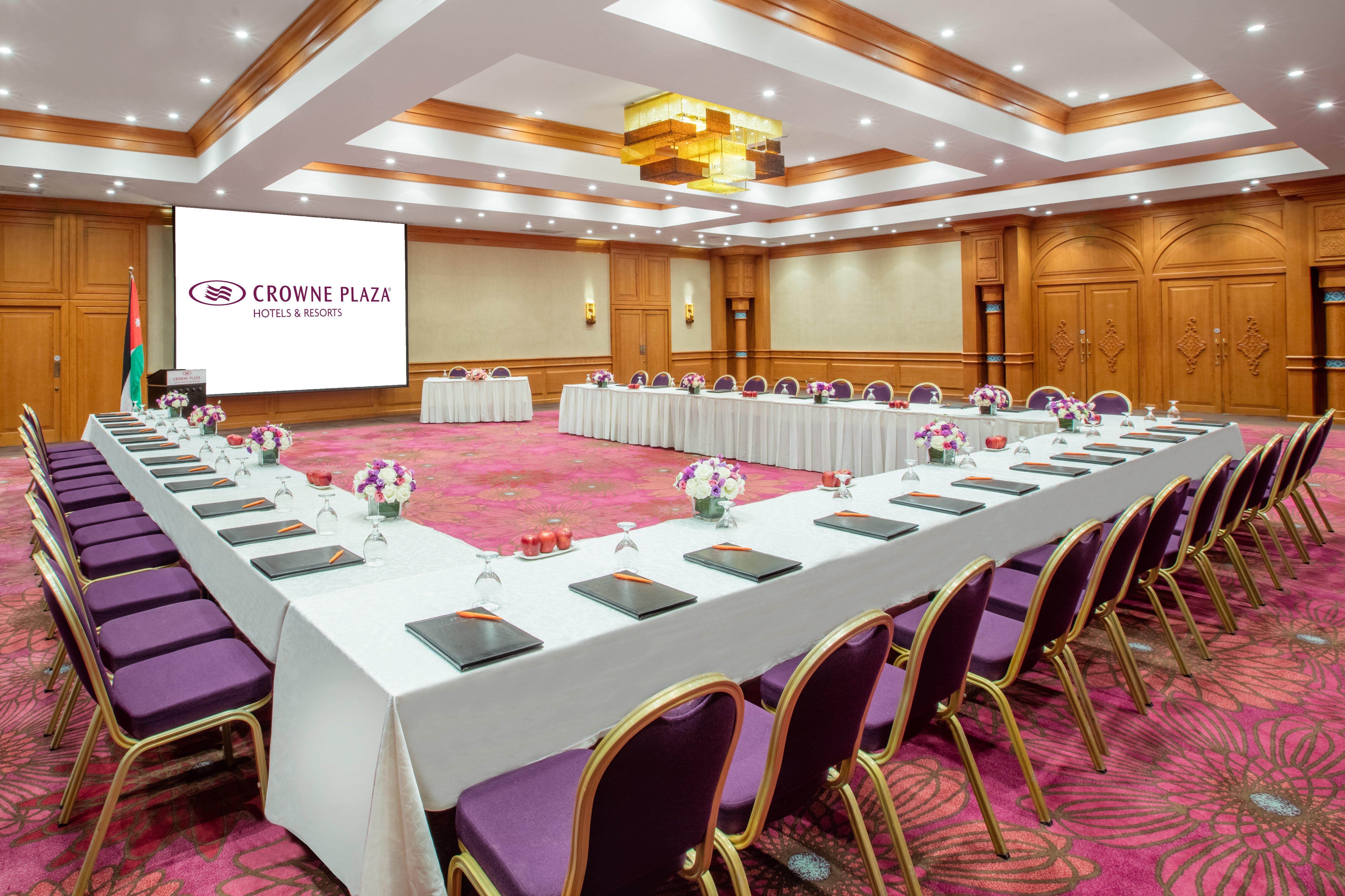 Crowne Plaza Jordan Dead Sea Resort & Spa By Ihg Sweimeh Zewnętrze zdjęcie The Crown Hall