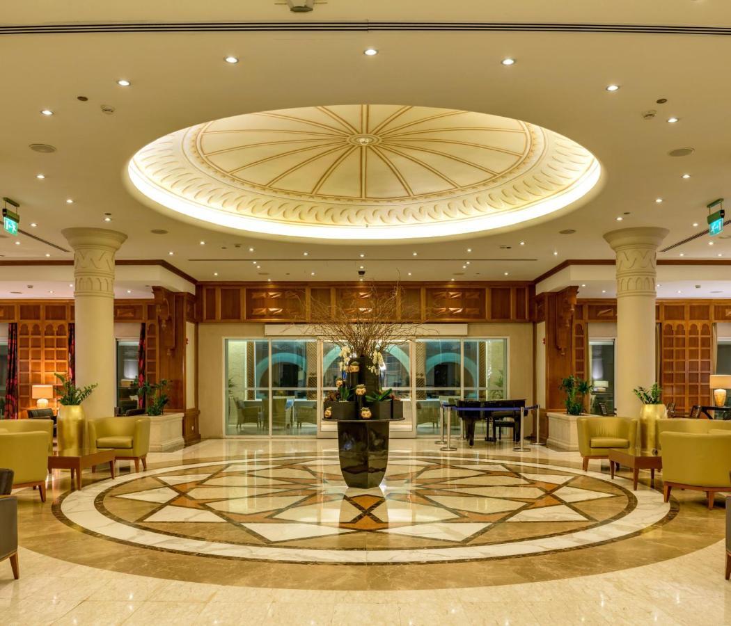 Crowne Plaza Jordan Dead Sea Resort & Spa By Ihg Sweimeh Zewnętrze zdjęcie Lobby