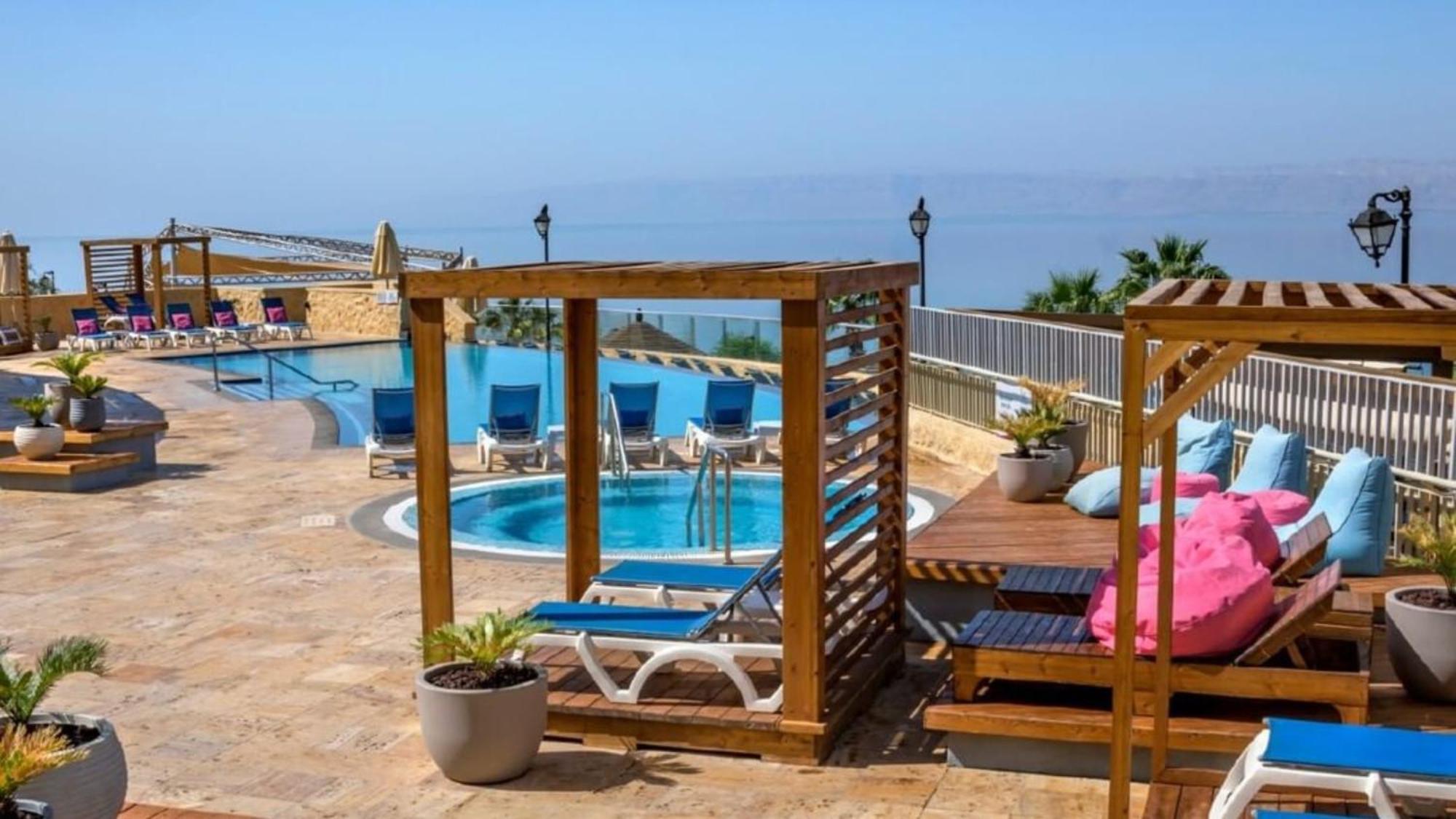 Crowne Plaza Jordan Dead Sea Resort & Spa By Ihg Sweimeh Zewnętrze zdjęcie Pergola